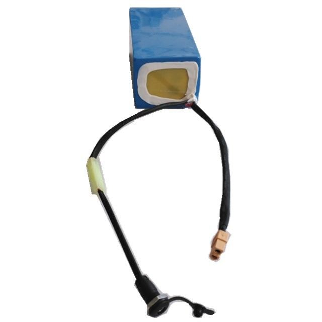 Paquet de batterie rechargeable personnalisé 18650 7s3p 10s2p 24v 36v 18650 batterie au lithium pour le scooter électrique avec prise XT60