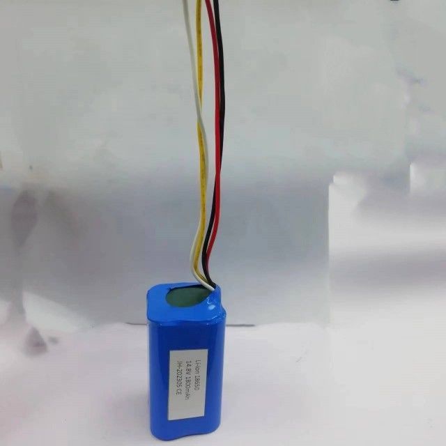 Une batterie personnalisée de 14,8 v 2200 mah 18650 cellule 4s1p avec BMS pour balayeur