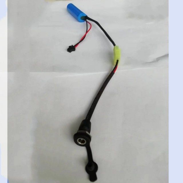 Batterie de pompe à eau SM-2P 18650 1s 3.7v 2000mAh avec prise de charge DC5521