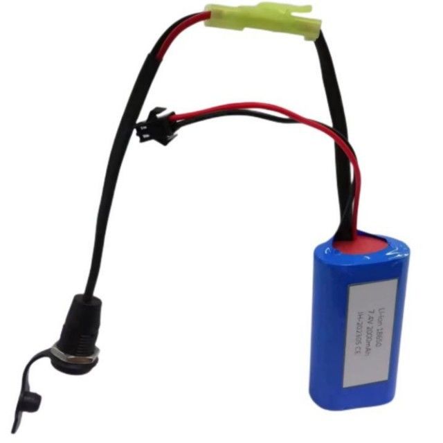 Batterie personnalisée 18650 Li-ion 2 cellules en série avec connecteur à baril DC5521 Femme