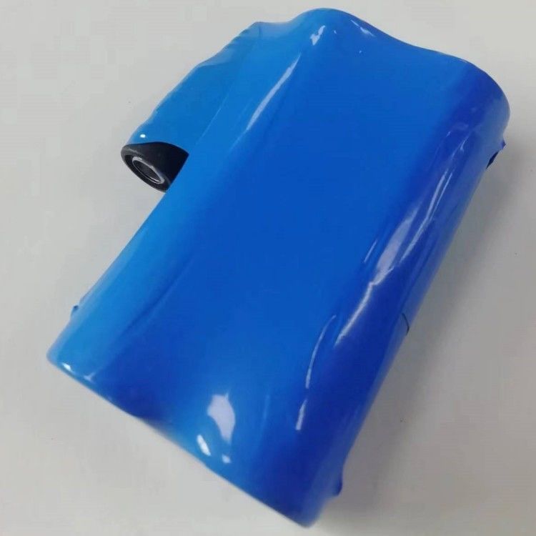 Batterie Li-Ion personnalisée 7.4 V 5000mah 21700 2 cellules en série avec connecteur Dc5521
