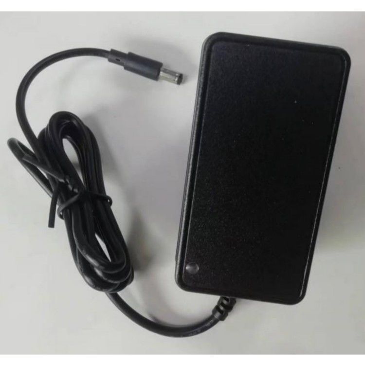 12.6v 3a Adaptateur AC Dc Chargeur