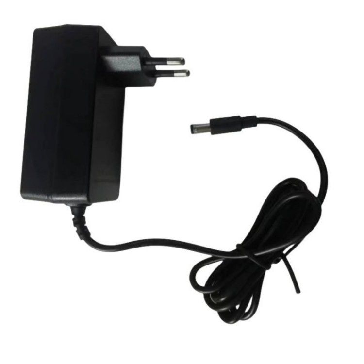 CE 12.6 V 2A chargeur EU Plug DC5521 connecteur à baril pour l'utilisation de la batterie 12V