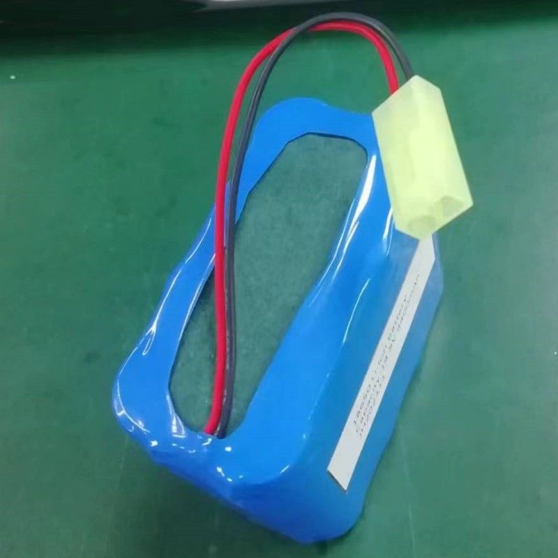 14.4V 4400mAh 18650 Pack de batterie cellulaire 4S2P avec prise Tamiya pour la lumière sans fil par