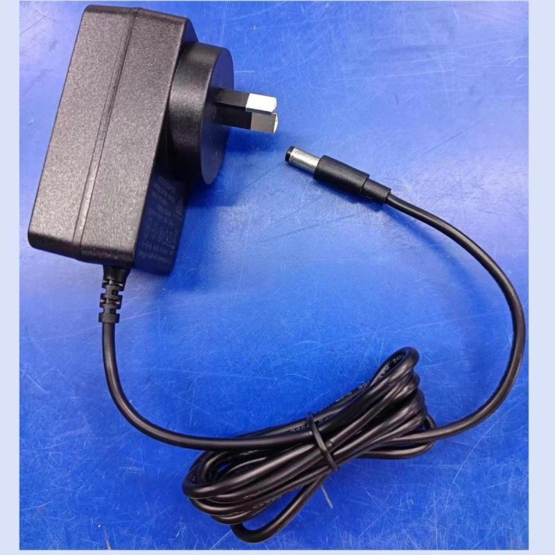 Adaptateur AC/DC 12V 2A Chargeur AU Plug DC 5,5x2,1 mm prise mâle