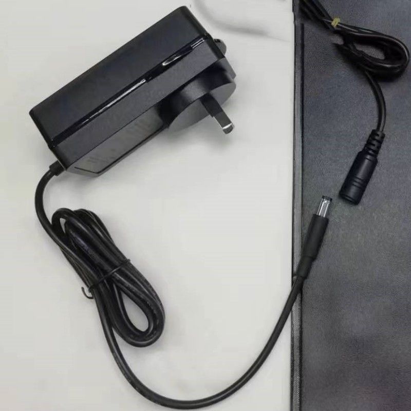 AU Stanard Adaptateur CC 24v 2.5A Chargeur DC 5,5x2,1 mm prise mâle