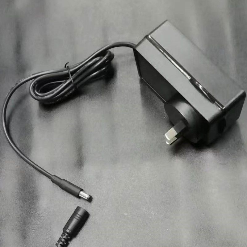 AU Stanard Adaptateur CC 24v 2.5A Chargeur DC 5,5x2,1 mm prise mâle