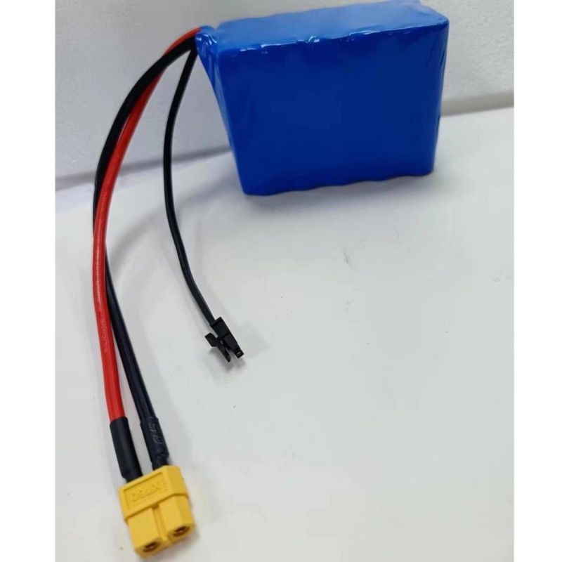 Batterie personnalisée 18.5V 7500mAh 5S3P 18650 Batterie Li-Ion avec connecteur BMS XT60