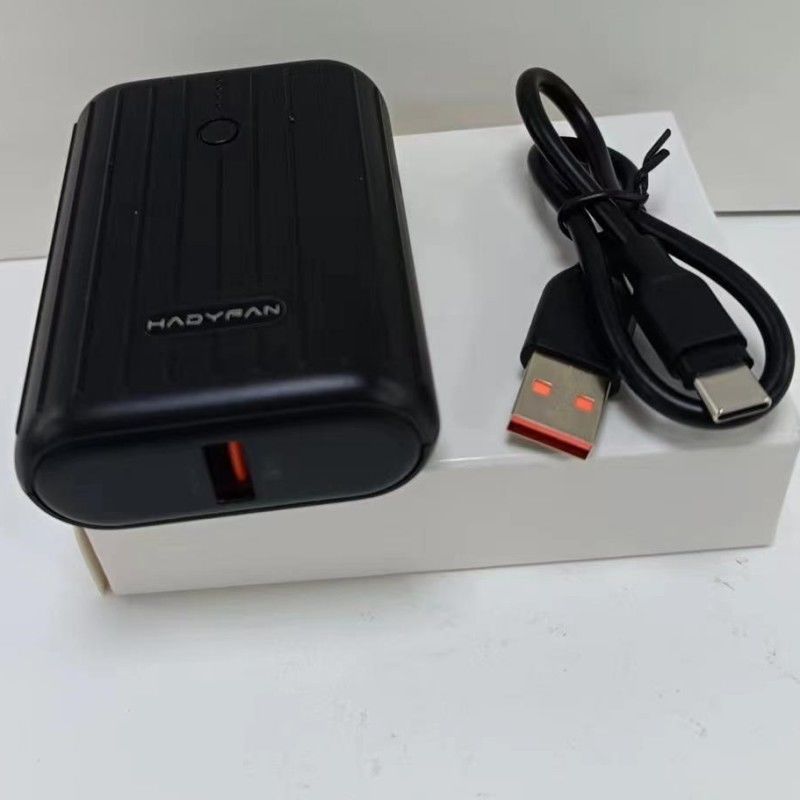 Une batterie Li-ion de haute qualité de 21700 10000mah pour téléphone / produits électroniques 5V