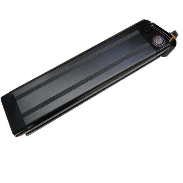 Batterie de poisson argenté 48V 15Ah pour ebike avec port de charge 3P Cannon Head