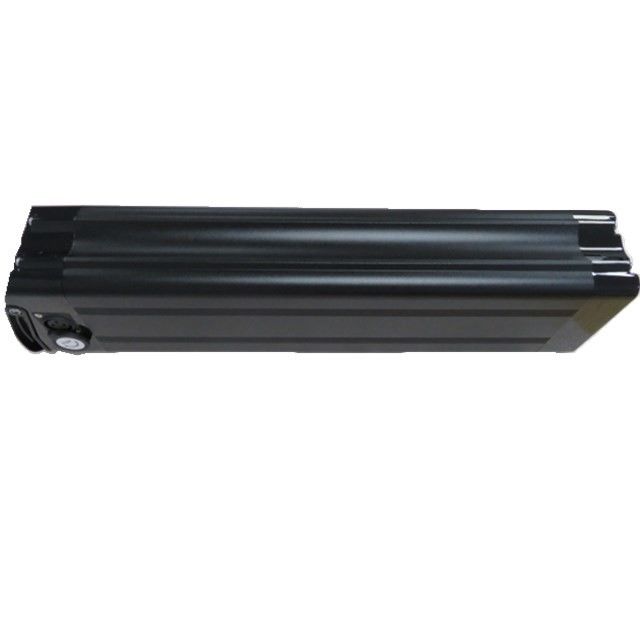 Batterie de poisson argenté 48V 15Ah pour ebike avec port de charge 3P Cannon Head