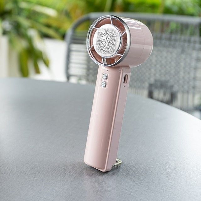 Petit ventilateur de refroidissement à semi-conducteurs à cinq niveaux, ventilateur à glace à vent fort, mini ventilateur à main sans lame, avec refroidisseur de glace