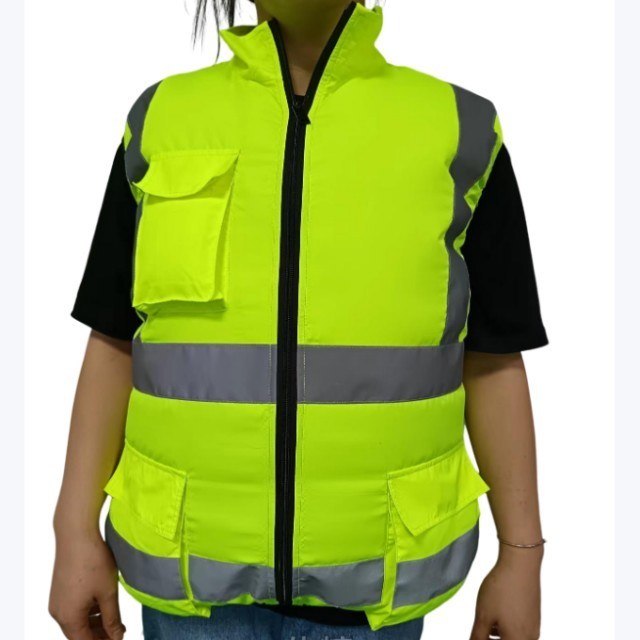 Veste de refroidissement avec ventilateur intégré, vêtements réfléchissants multi-poches et ventilateurs pour les travailleurs de la construction propres