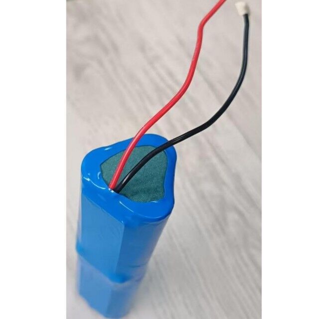 Batterie triangulaire personnalisée 18650 6s1p 22.2V 3500mAh Batterie pour pistolet de massage